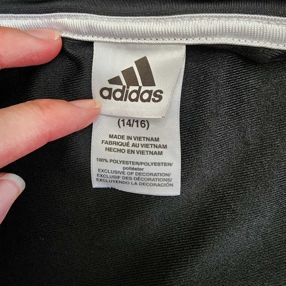 Adidas size 14 / 16 black and white longsleeve jacket zip up collar